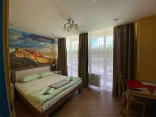 Гостиница Вокруг света Екатеринбург Двухместный номер эконом-класса с 1 кроватью-2