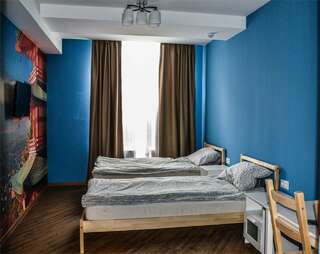 Гостиница Вокруг света Екатеринбург Место  в двухместном номер с двумя односпальными кроватями-7