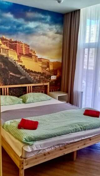 Гостиница Вокруг света Екатеринбург Двухместный номер эконом-класса с 1 кроватью-3